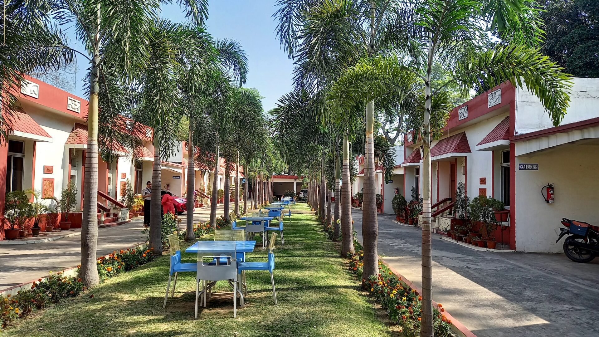 santiniketan tourist lodge price